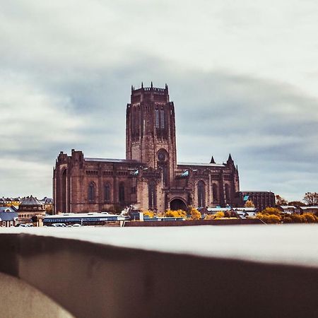 Serviced Apartment In Liverpool City Centre - Free Parking - Balcony - By Happy Days Exterior photo